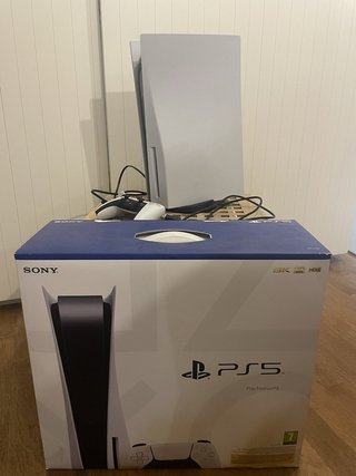 PlayStation 5 Slim Bianca