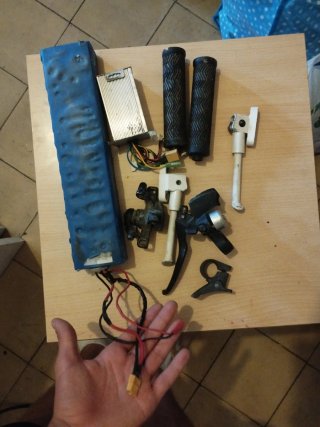 Piezas patinete eléctrico