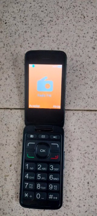 Alcatel Libre Gris Teclado Grande Radio