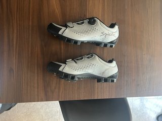 Zapatillas Ciclismo BTT Spiuk plata/negro