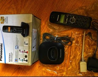 Teléfono Inalámbrico Panasonic KX-TG1611 Negro