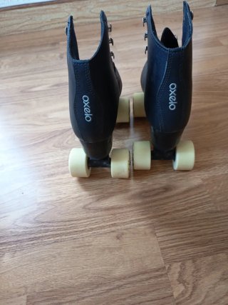 Patines Decathlon Talla 36 Negros