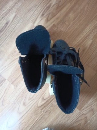Patines Decathlon Talla 36 Negros