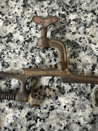 Cargador de Cartuchos Vintage | Pieza de Colección