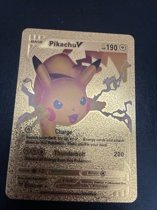 Carta Pokémon Pikachu V Dorada