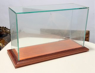 Vitrina Antigua Cristal y Madera