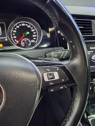Volkswagen Golf VII 2.0 TDI Sport BMT