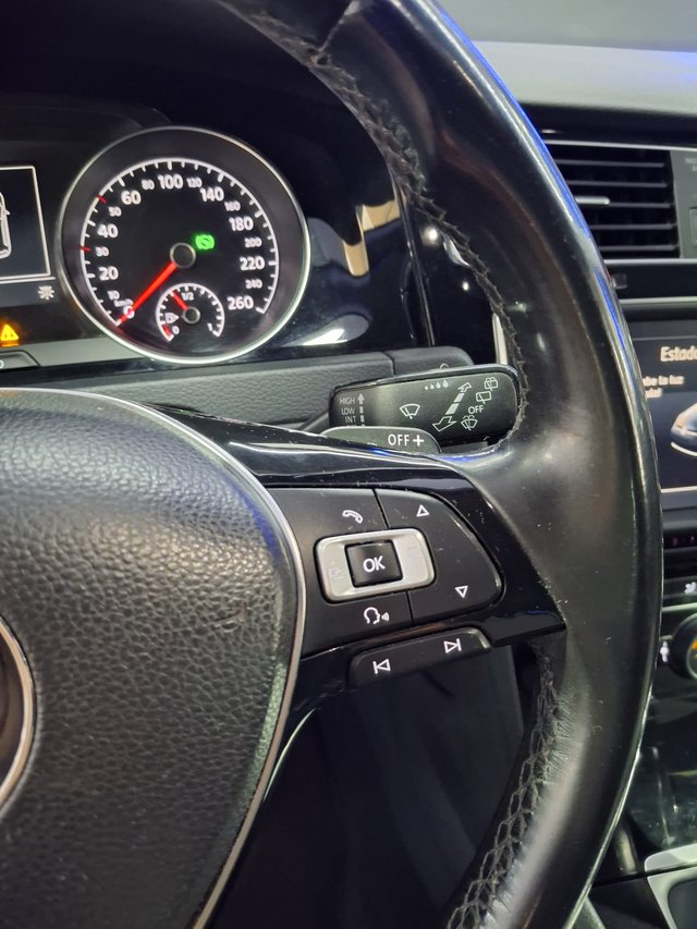 Volkswagen Golf VII 2.0 TDI Sport BMT