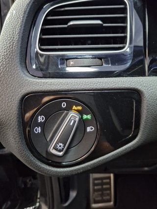 Volkswagen Golf VII 2.0 TDI Sport BMT