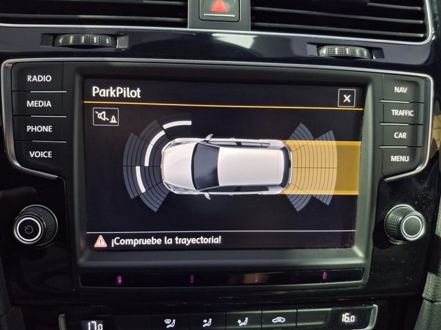 Volkswagen Golf VII 2.0 TDI Sport BMT