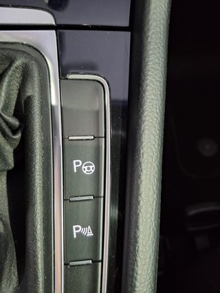 Volkswagen Golf VII 2.0 TDI Sport BMT