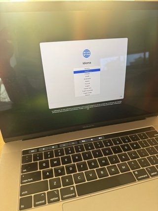 MacBook Pro 16” 2019 space gray
