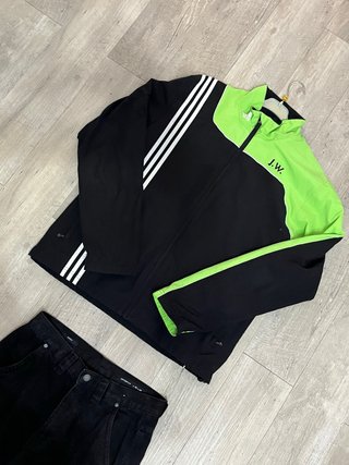 Chaqueta Adidas Negra y Verde