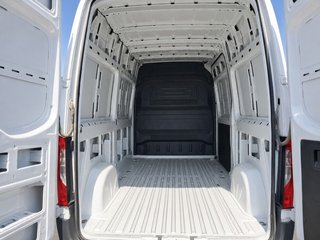 Mercedes-Benz Sprinter Furgon 311 CDI Medio 3.5T Techo Alto 84 kW (114 CV)