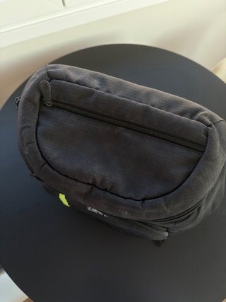 Mochila Nevera Tourit Negra con Abridor