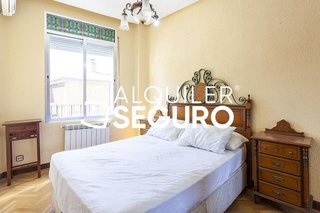 Piso en alquiler en Bellas Vistas en Madrid