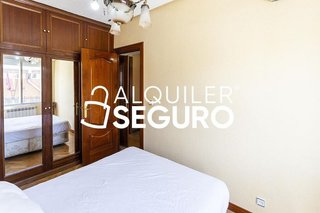 Piso en alquiler en Bellas Vistas en Madrid