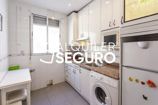 Piso en alquiler en Bellas Vistas en Madrid