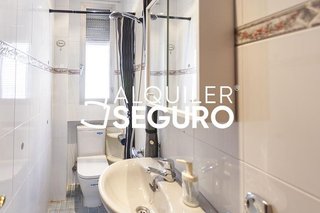 Piso en alquiler en Bellas Vistas en Madrid
