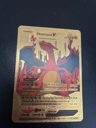 Carta Pokémon Charizard V Dorada