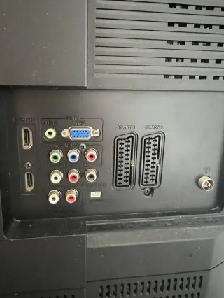 Televisor SHARP 32 pulgadas negro – Como nuevo