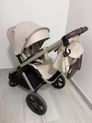 Carrito de bebe Venicci 2 piezas.