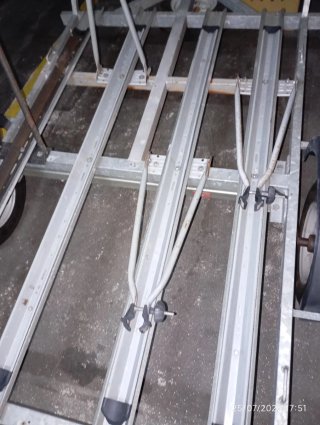 Reboque para bicicletase motas