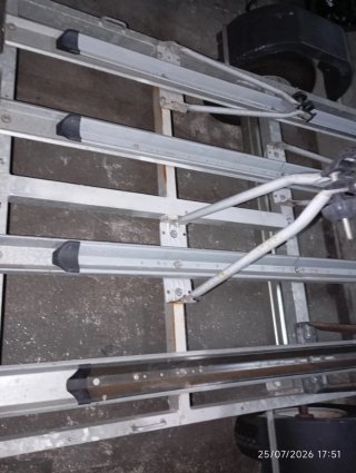 Reboque para bicicletase motas