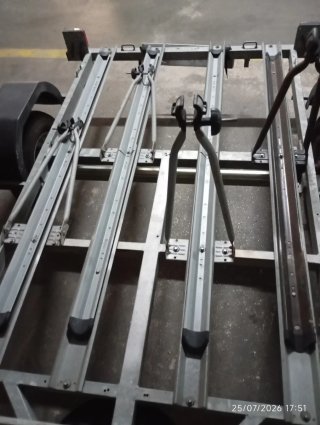 Reboque para bicicletase motas