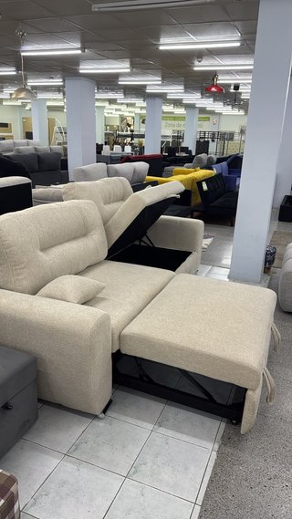 Sofá Cama Beige Pequeño Nuevo