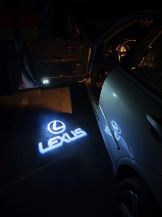 Lexus IS 200