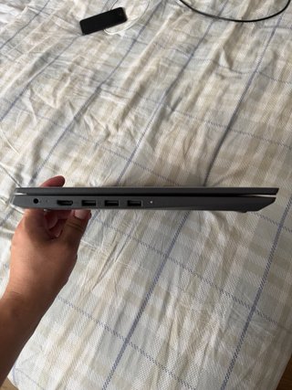 Lenovo V14 Laptop IWL