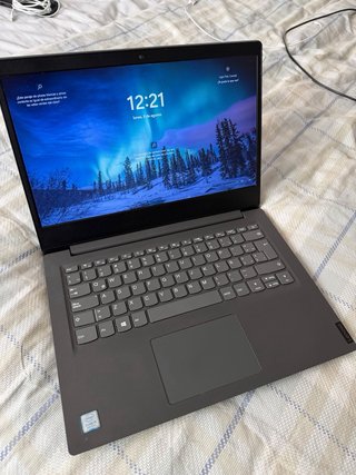 Lenovo V14 Laptop IWL