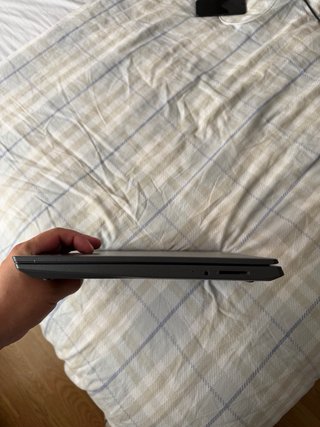 Lenovo V14 Laptop IWL