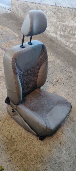 Asiento vivaro