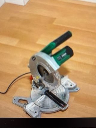 Serradora ingletadora Practyl 1400W 210mm