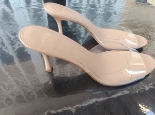 Zapatos tacón Mango transparentes beige