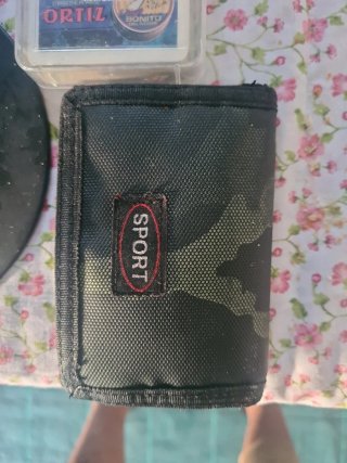 Cartera deportiva camuflaje