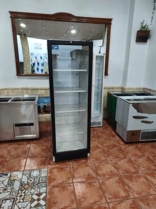 Nevera vertical Pepsi