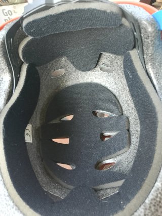 Casco de patinete, bici o skate, scooter o deporte