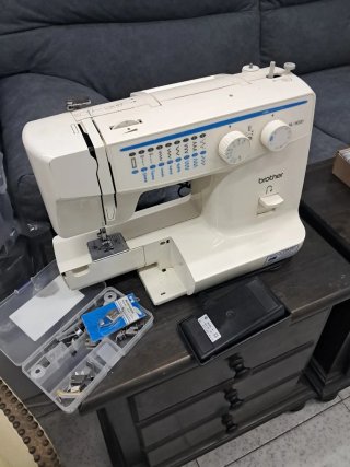 Máquina de coser Brother