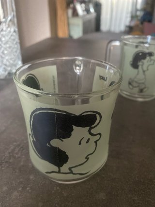 4 Tazas Vidrio Lucy & Charlie Brown