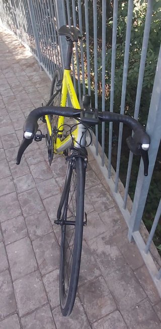 Bicicleta Pinarello Prince Amarilla