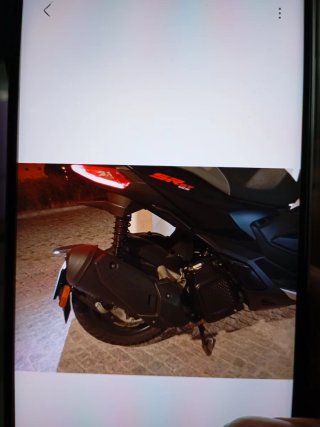 Scooter Aprilia SR GT 125