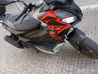 Scooter Aprilia SR GT 125