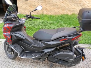 Scooter Aprilia SR GT 125