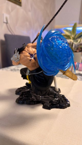 Figura ANIME Barba Blanca One Piece
