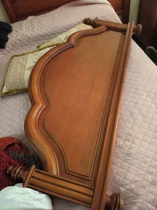 Cabecero de madera estilo provenzal