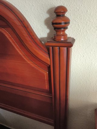 Cabecero de madera estilo provenzal