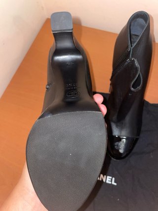 Botines Chanel Tacón Negro Piel Charol